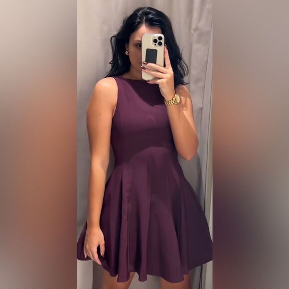 NWT ZARA BURGANDY SHORT SWING DRESS- - Picture 2 of 3